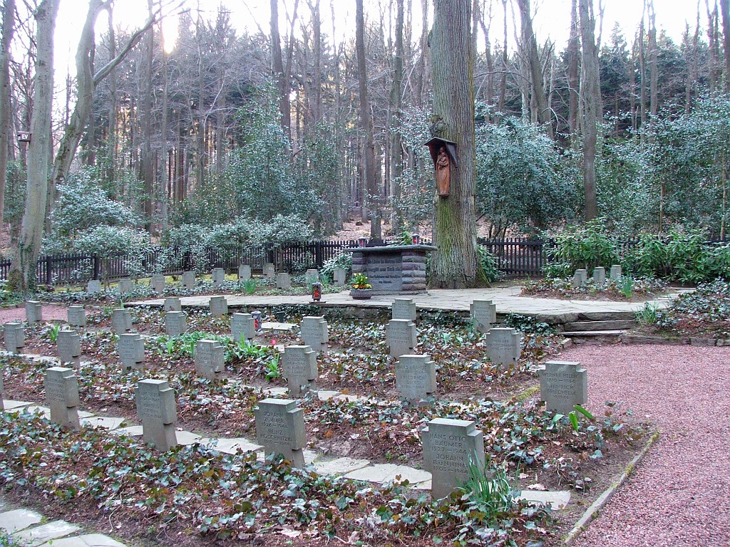 Der Soldatenfriedhof, welcher sich mit dem ersten RV-Punkt deckte.